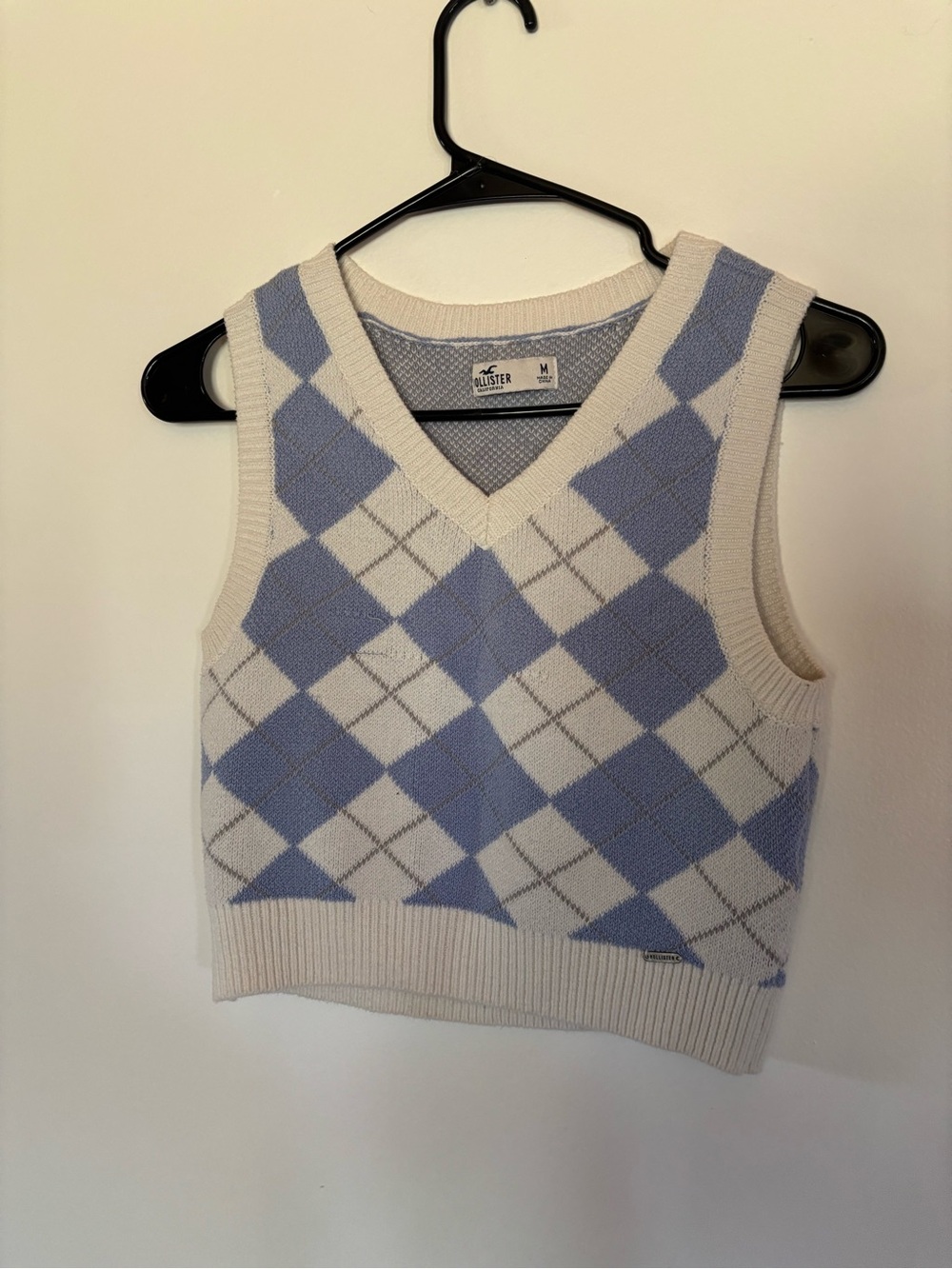 Hollister Light Blue & Cream Argyle V-Neck Sweater Vest